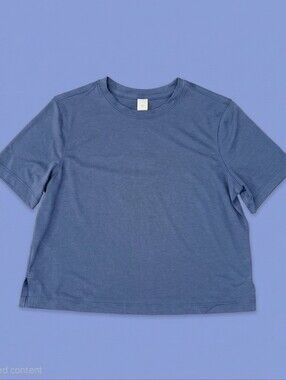 Lululemon Ultralight Waist-Length T-Shirt Concrete Blue Mesh Tee Size 2